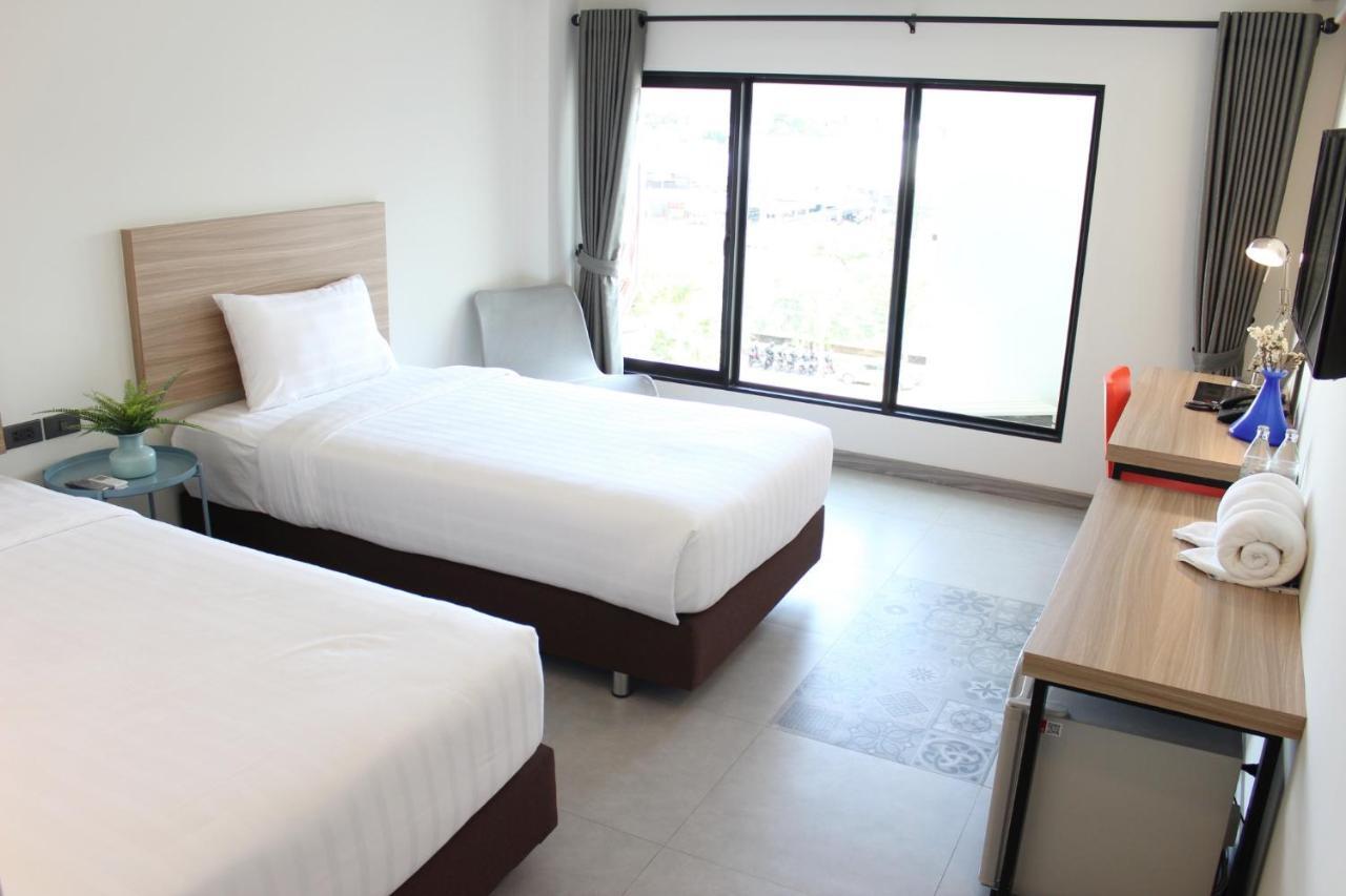 Mgrand Hotel Roi Et Eksteriør billede